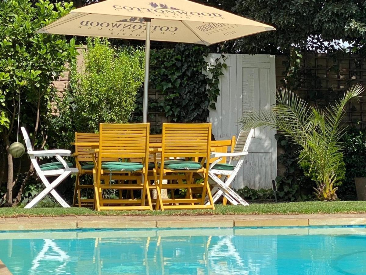 Cottonwood Guesthouse Oasis Блоемфонтейн Екстериор снимка