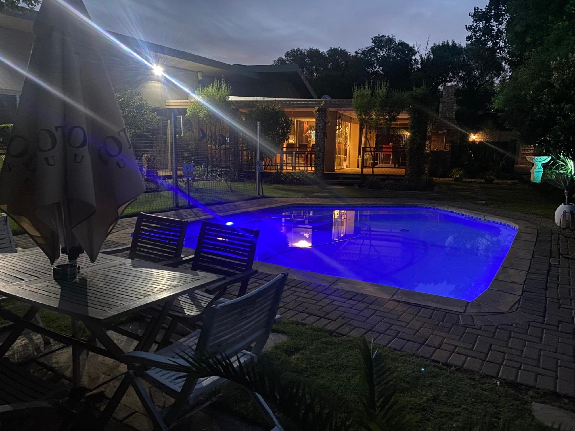 Cottonwood Guesthouse Oasis Блоемфонтейн Екстериор снимка